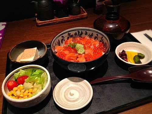 丼丼屋本店