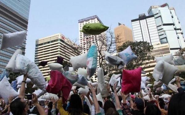 (已完結)國際香港枕頭大戰日2016