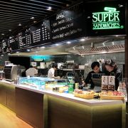 Oliver's Super Sandwiches (中環長江中心店)